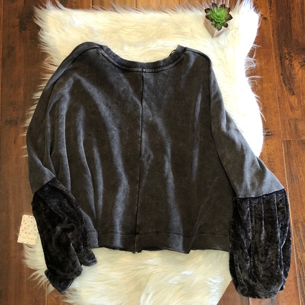 Free People Sleeve Glorious Sleeves Velvet Top - Picture 6 of 7